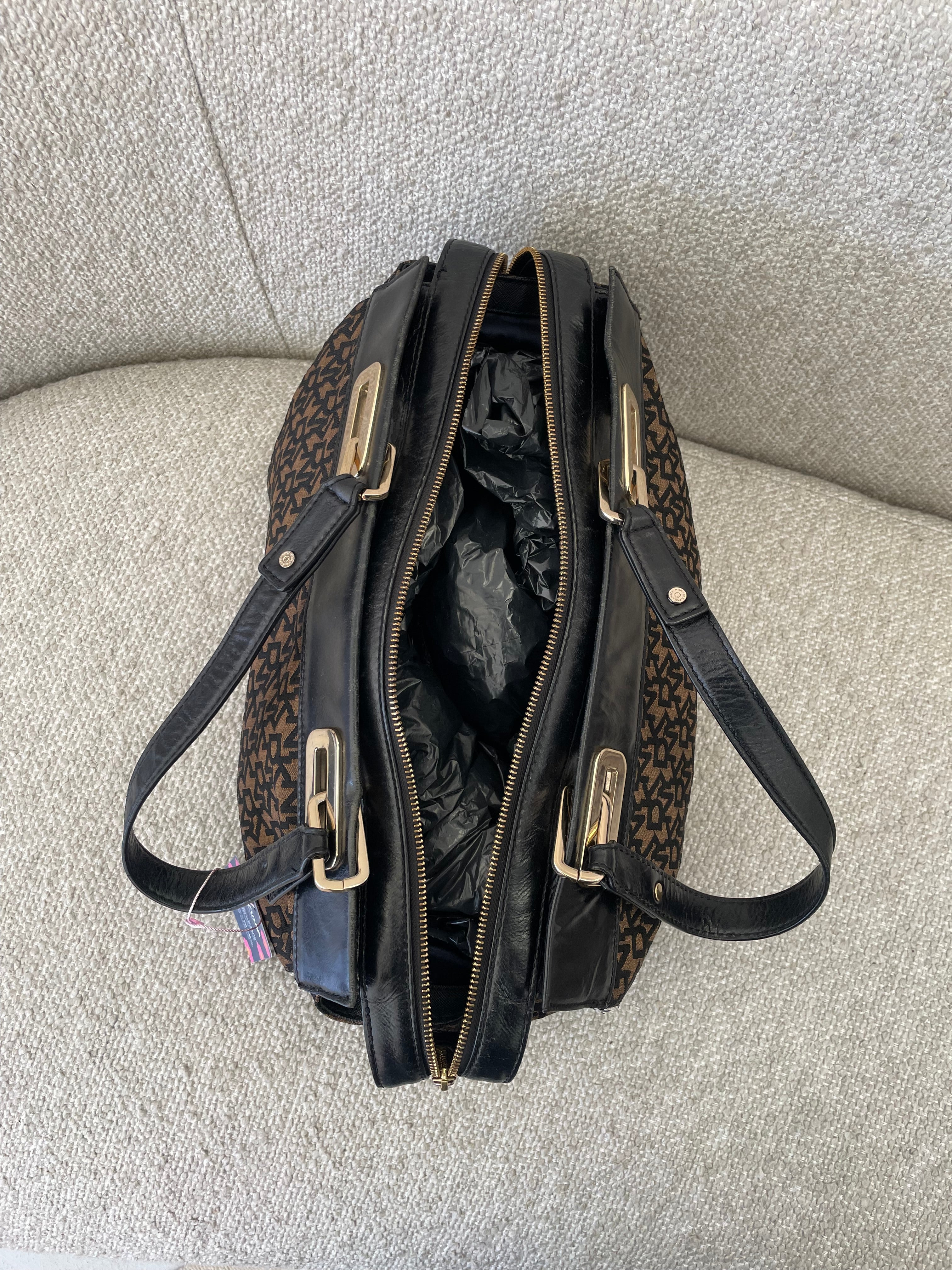 Vintage DKNY shoulder bag