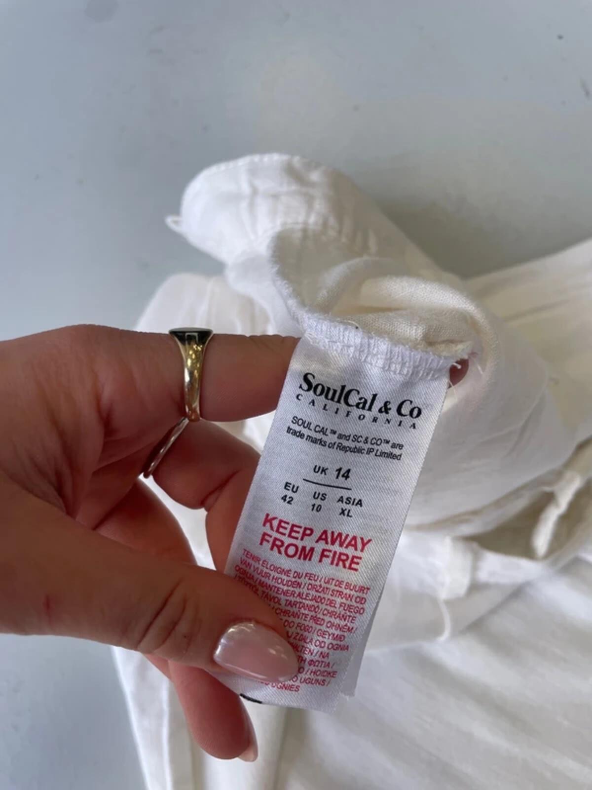 Vintage y2k 00s Soulcal white linen wide leg trousers
