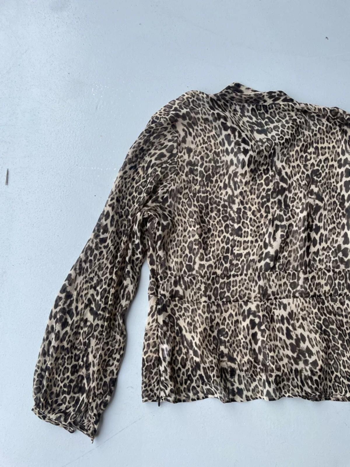 Vintage Y2K leopard print blouse