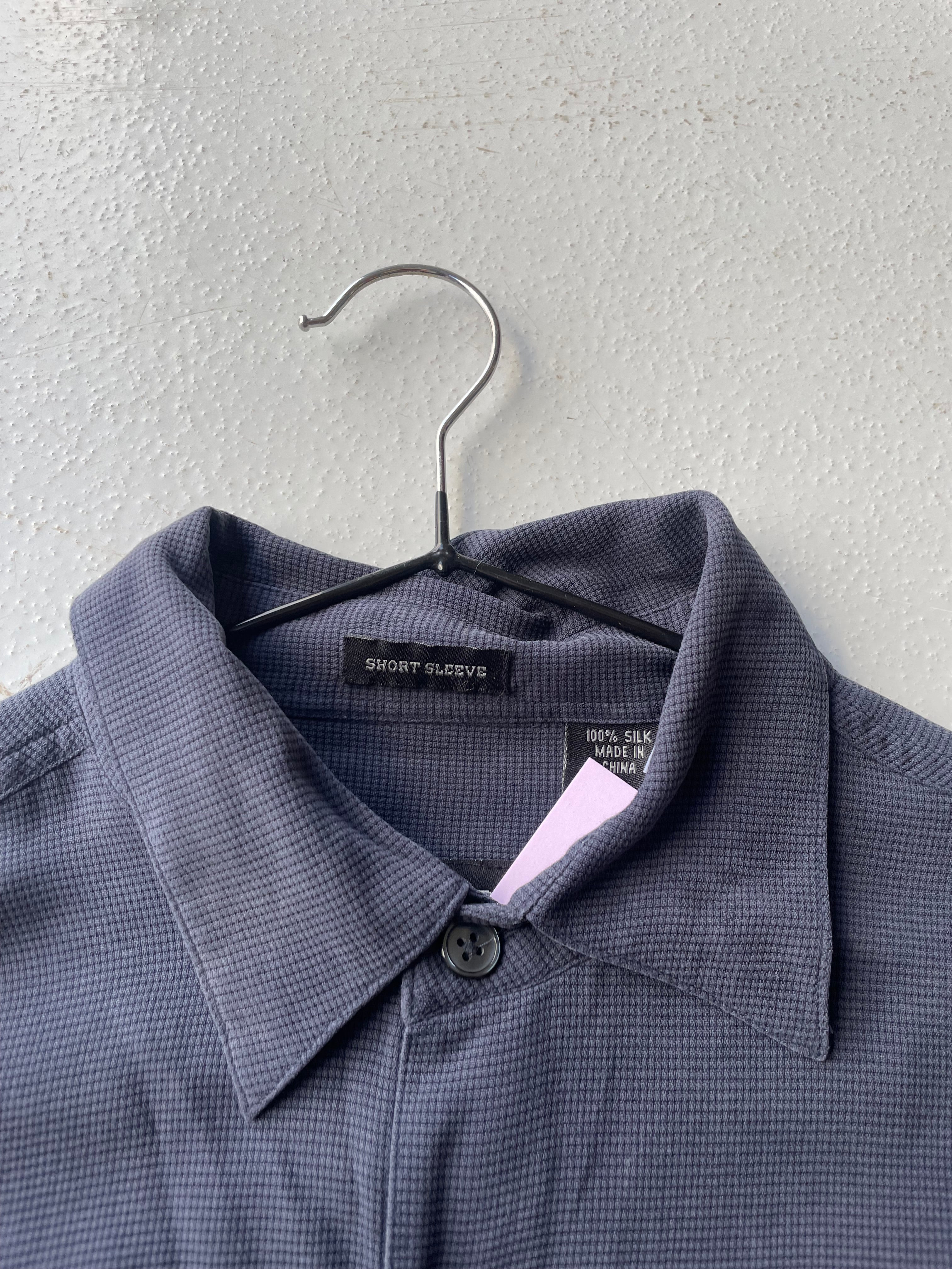 IZOD Mens Navy Silk Shirt