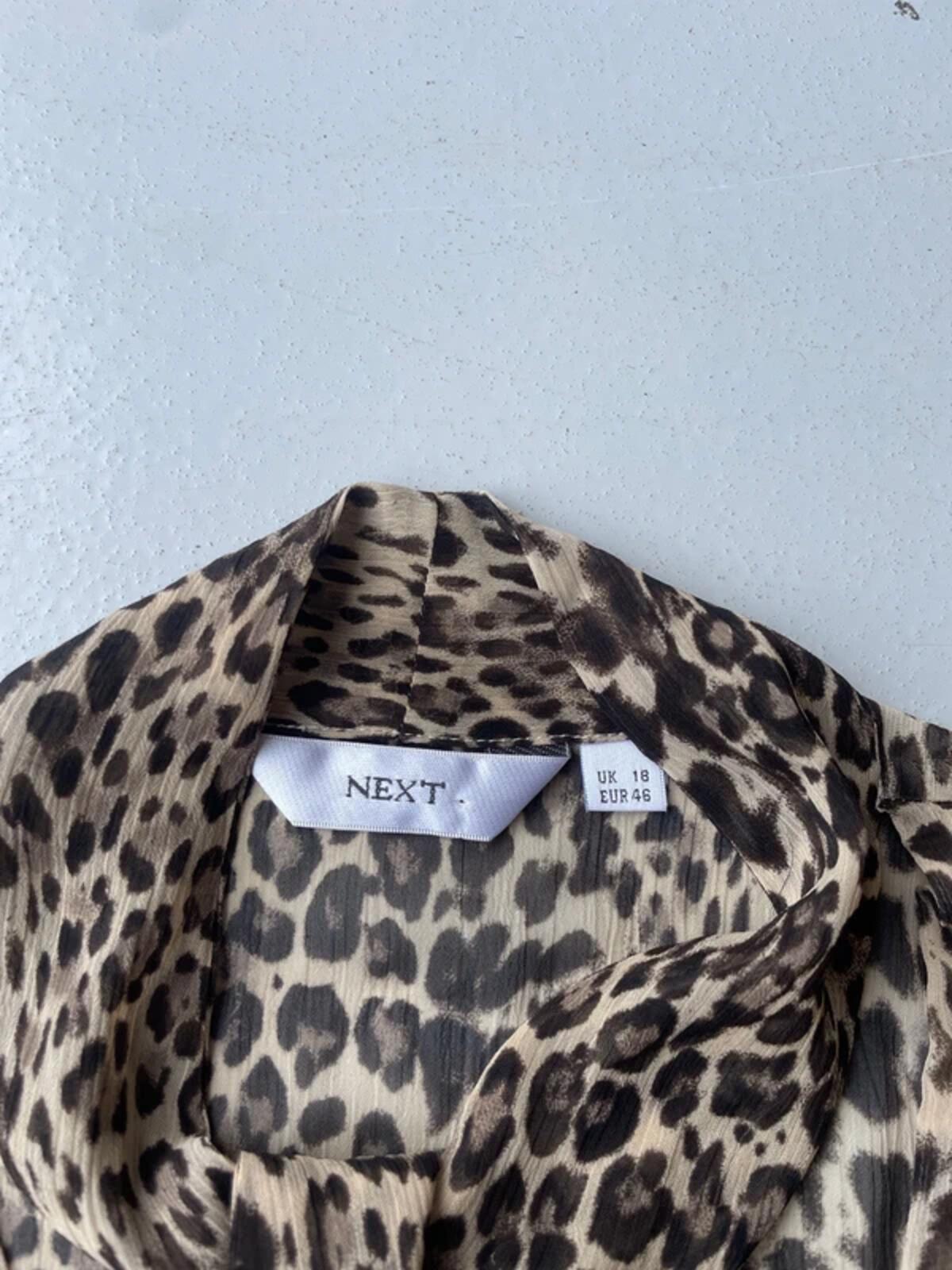Vintage Y2K leopard print blouse