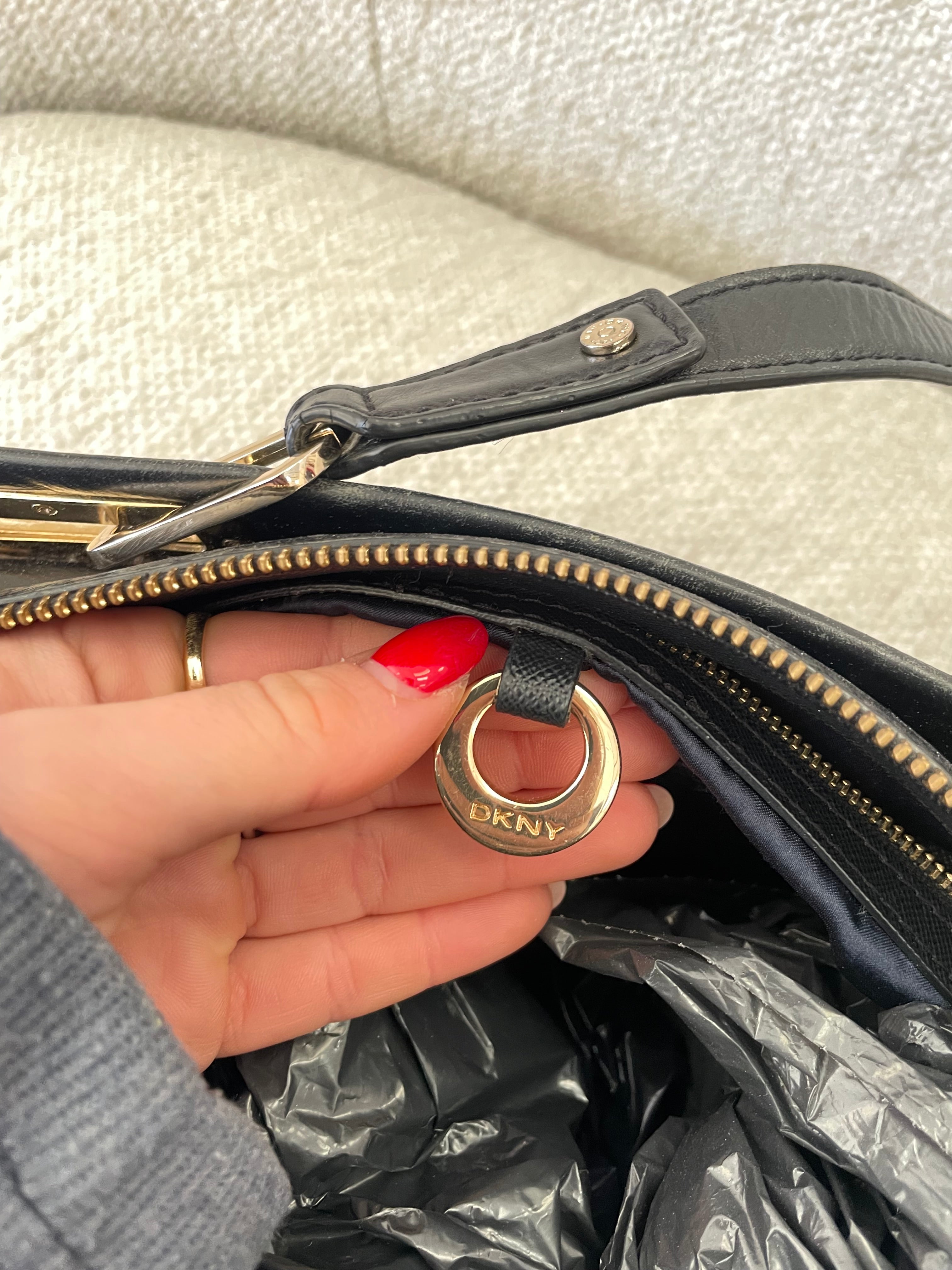 Vintage DKNY shoulder bag