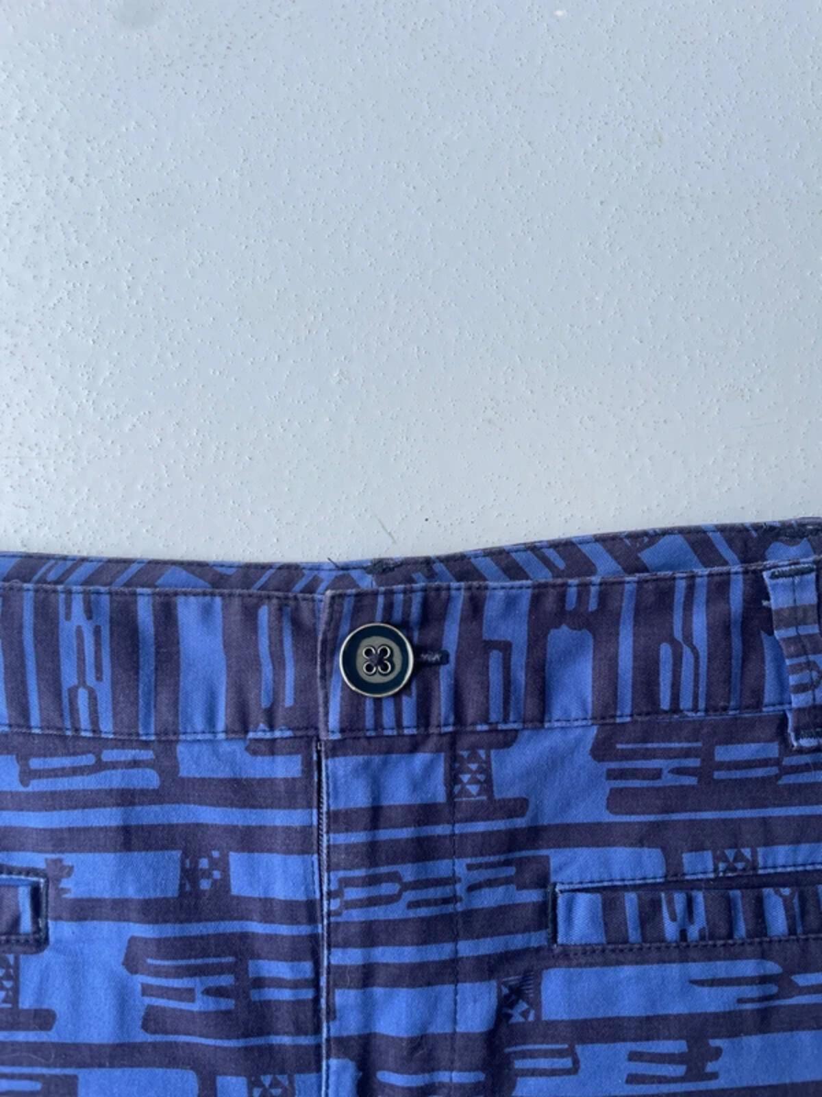 90s gap blue and black geometric print shorts