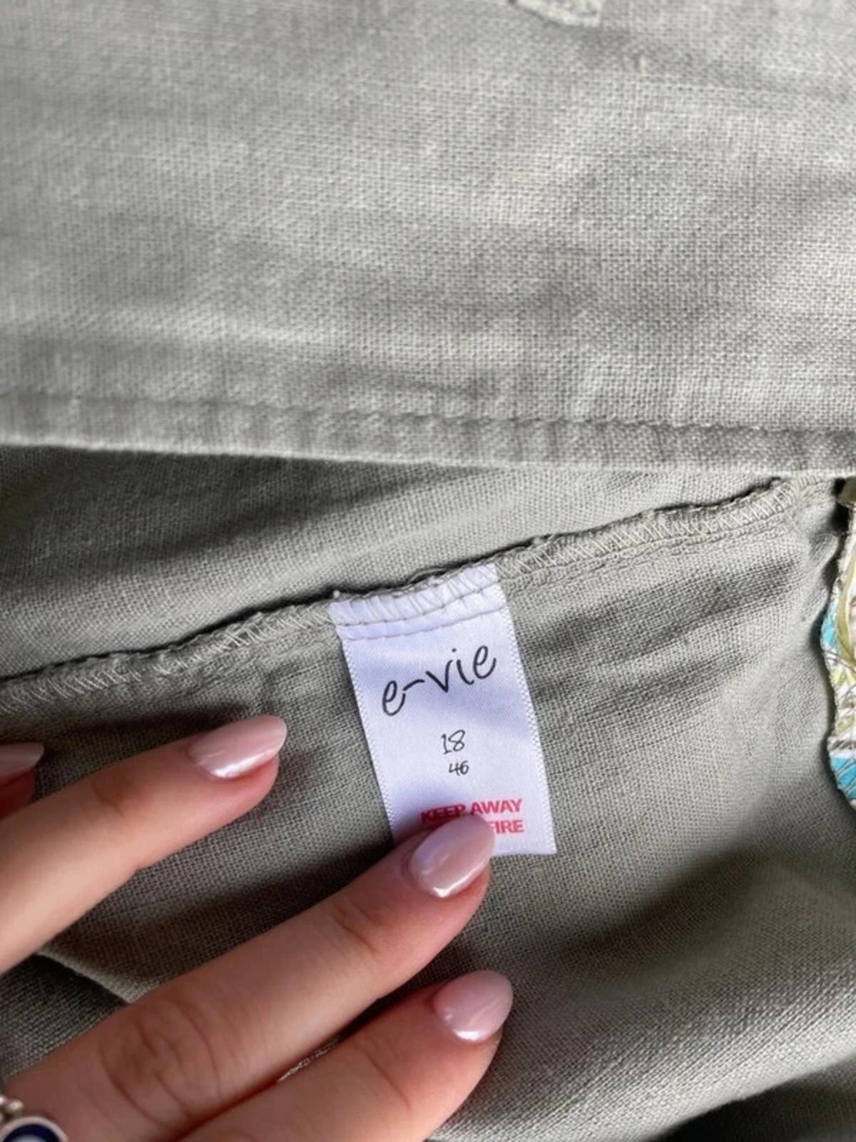 Linen capri shorts