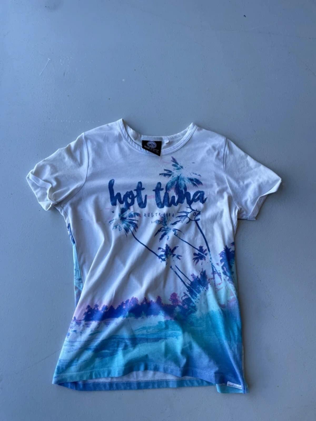 Hot Tuna white and blue graphic tee