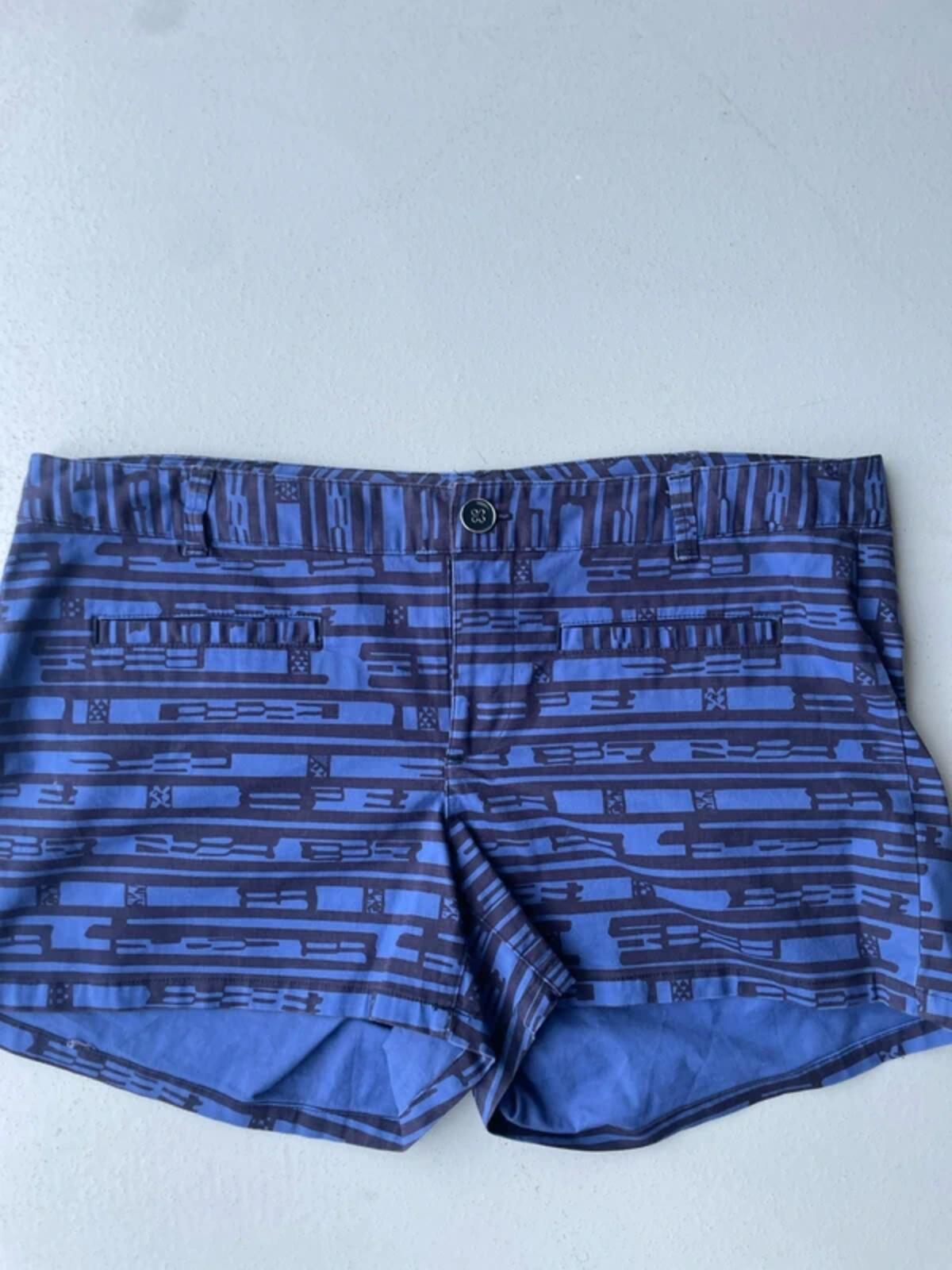 90s gap blue and black geometric print shorts