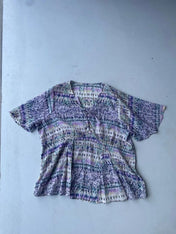 Vintage y2k v neck floaty short sleeve top