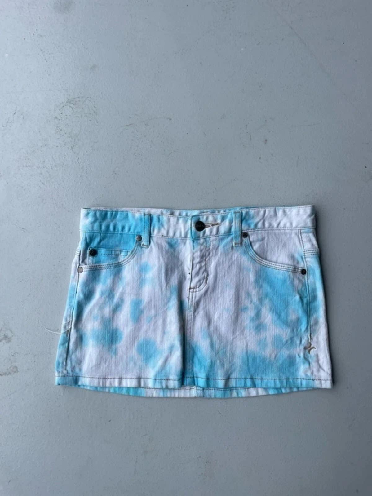 Vintage Y2K Hurley Tie Dye Denim Mini Skirt