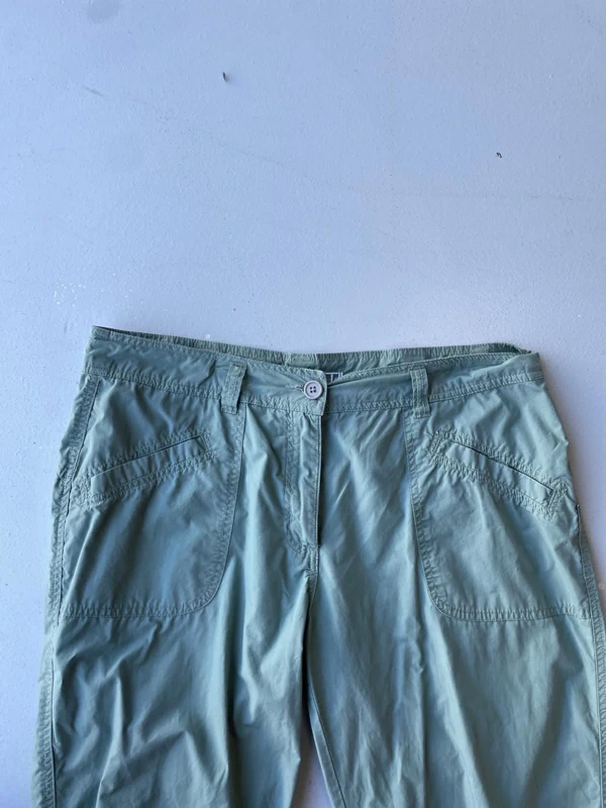 00s Khaki cargo capris