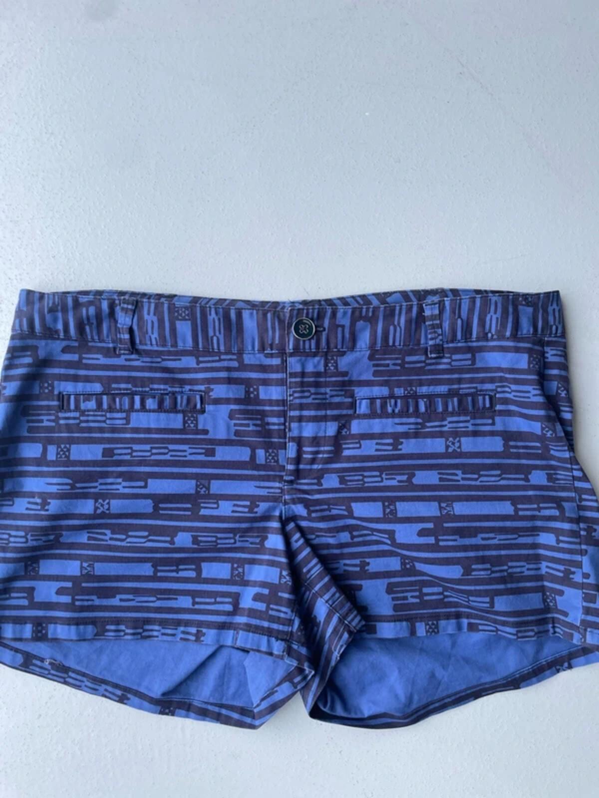 90s gap blue and black geometric print shorts