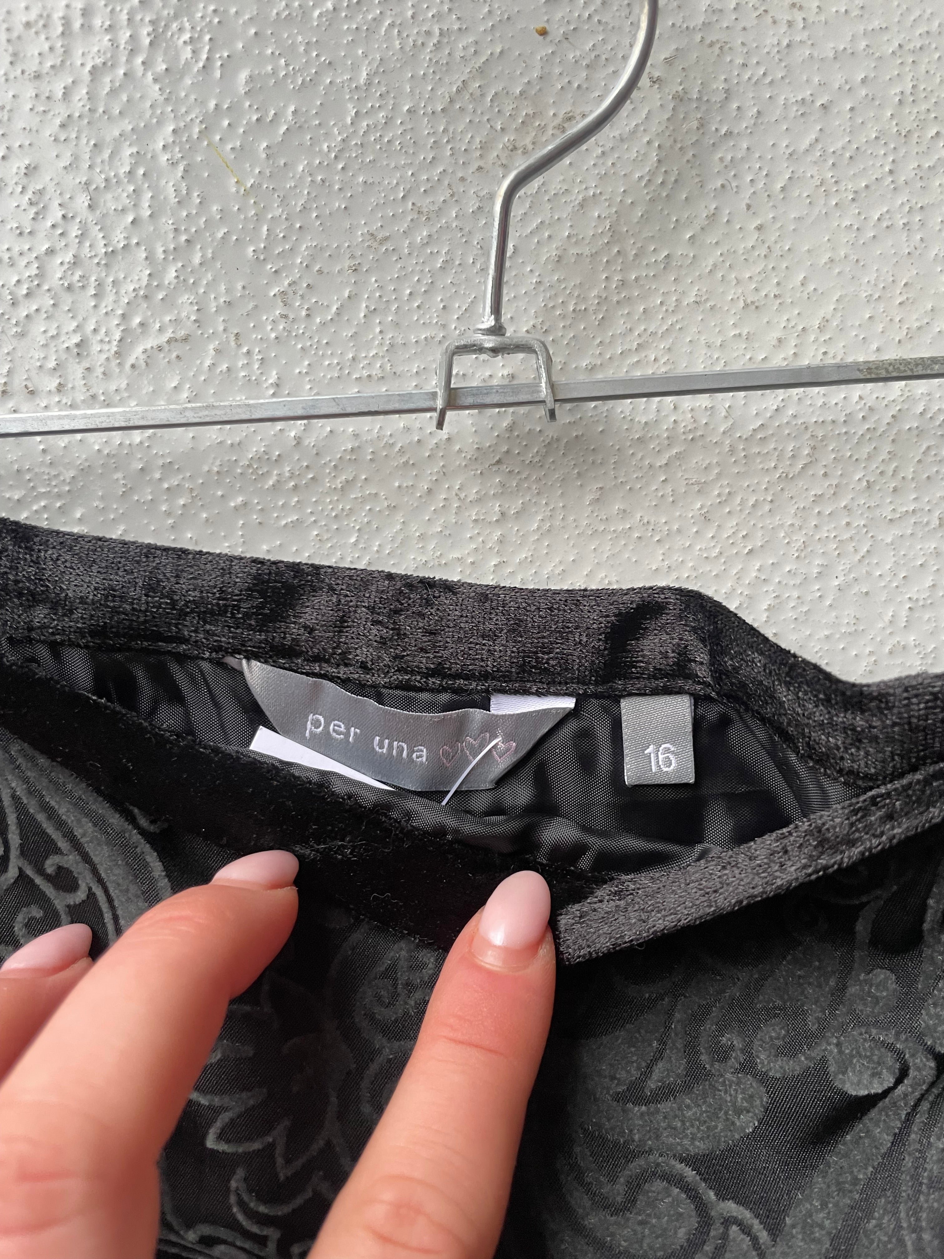 Vintage y2k Peruna Black Velvet Midi Skirt