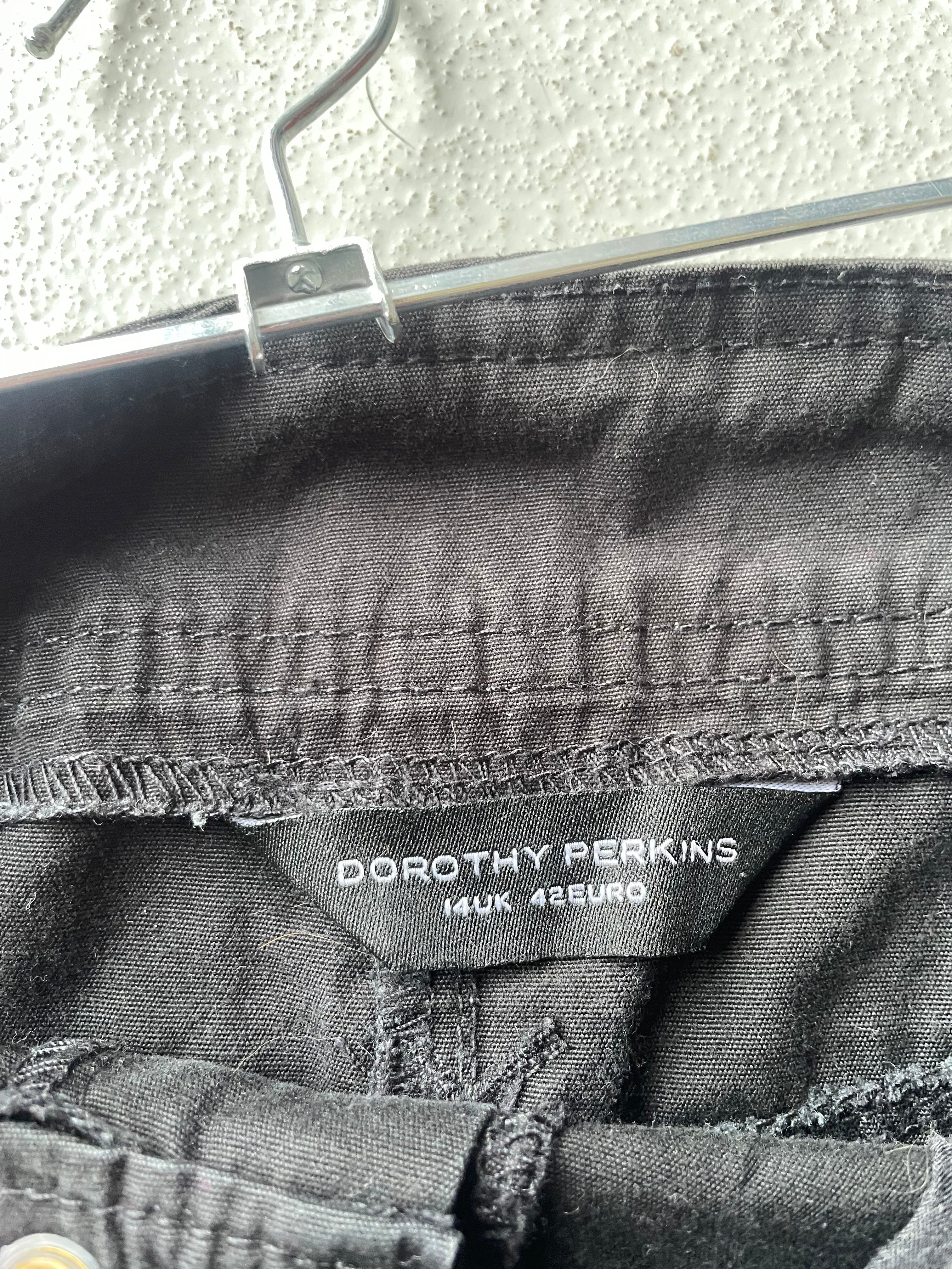 Vintage Y2K Black Dorothy Perkins Cargo Skirt