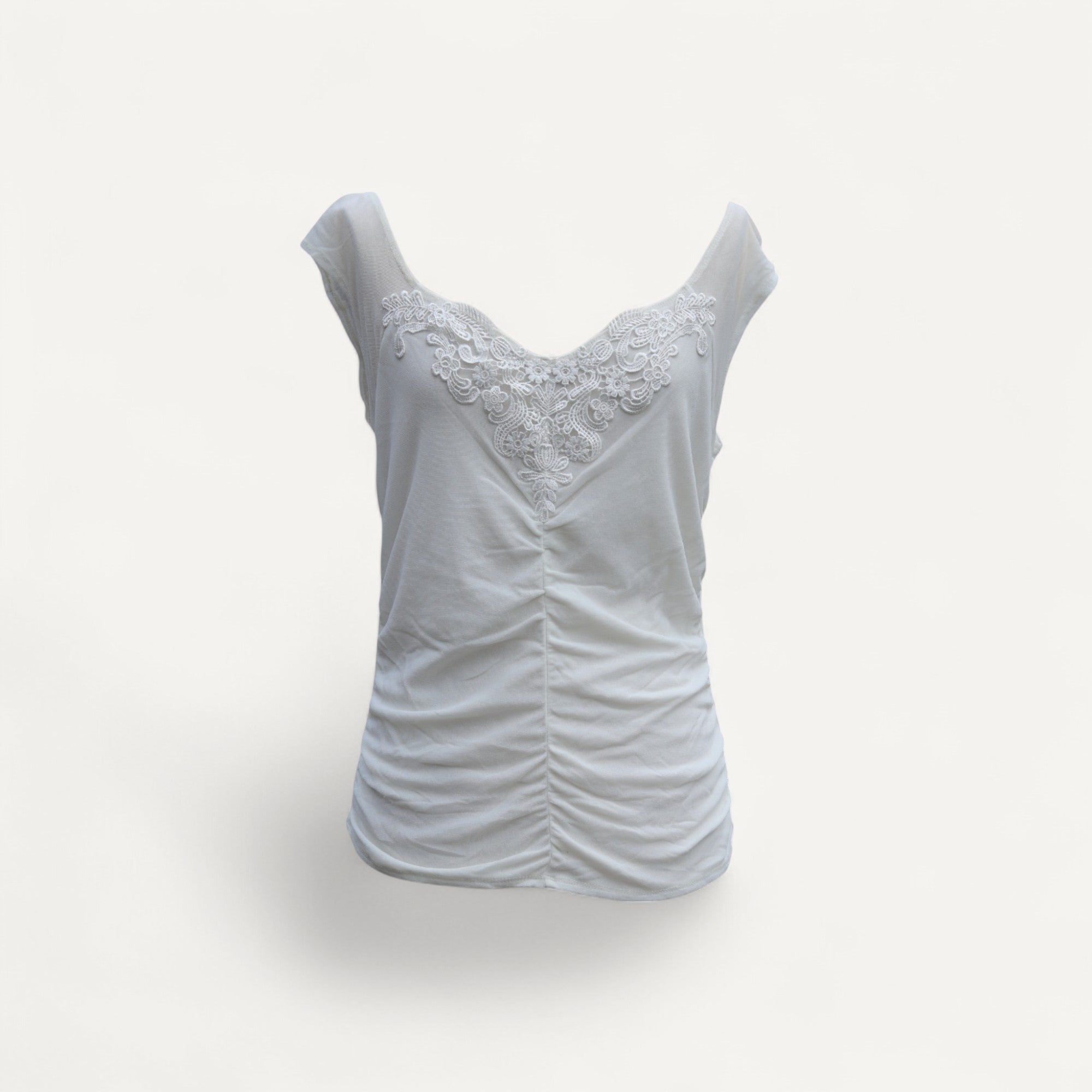 Vintage Whimsical White Lace Cami Size 18