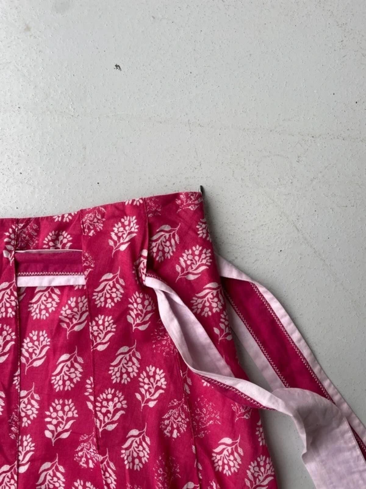 White Stuff Low Waisted Pink cotton floral midi skirt