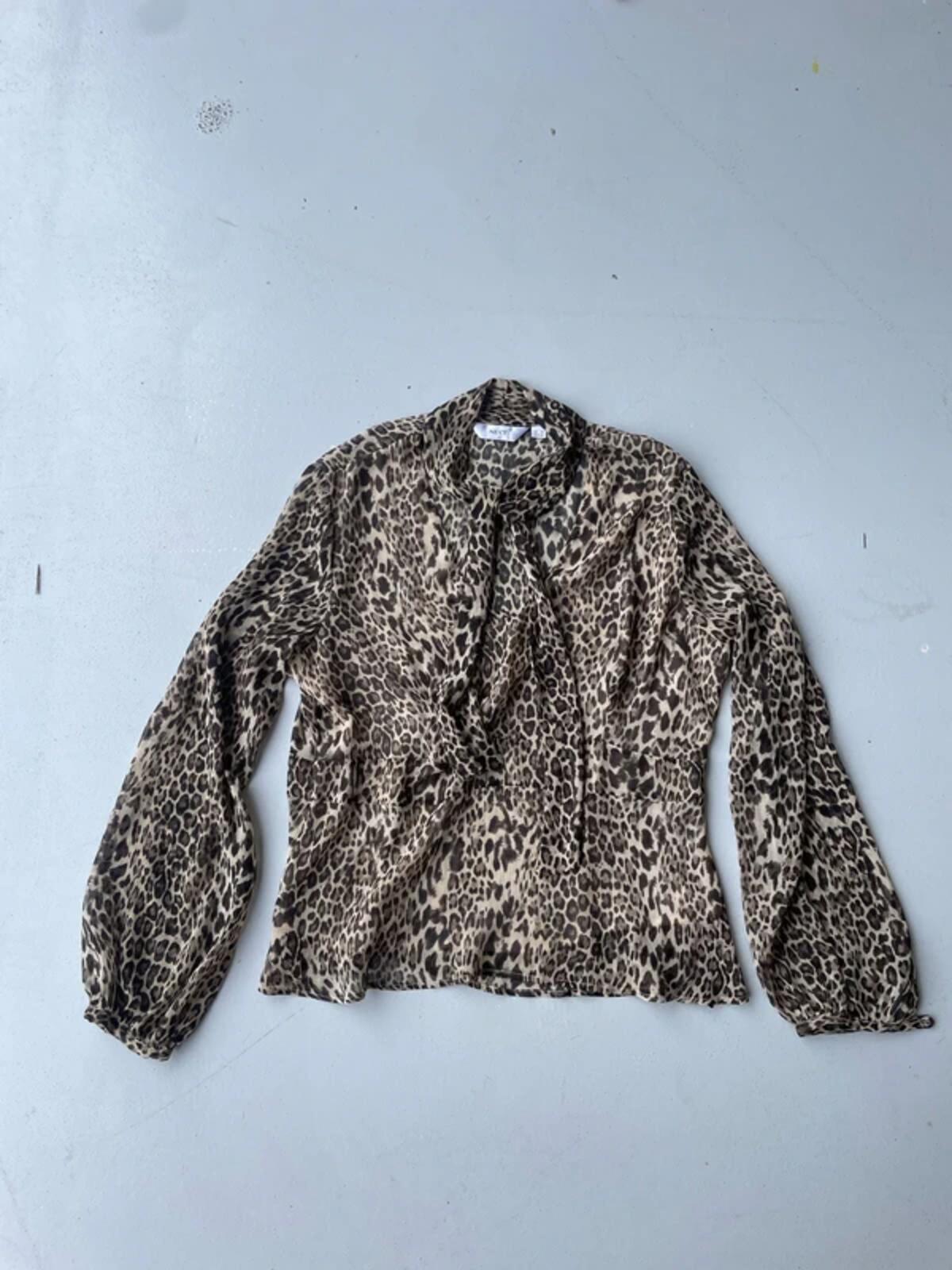 Vintage Y2K leopard print blouse